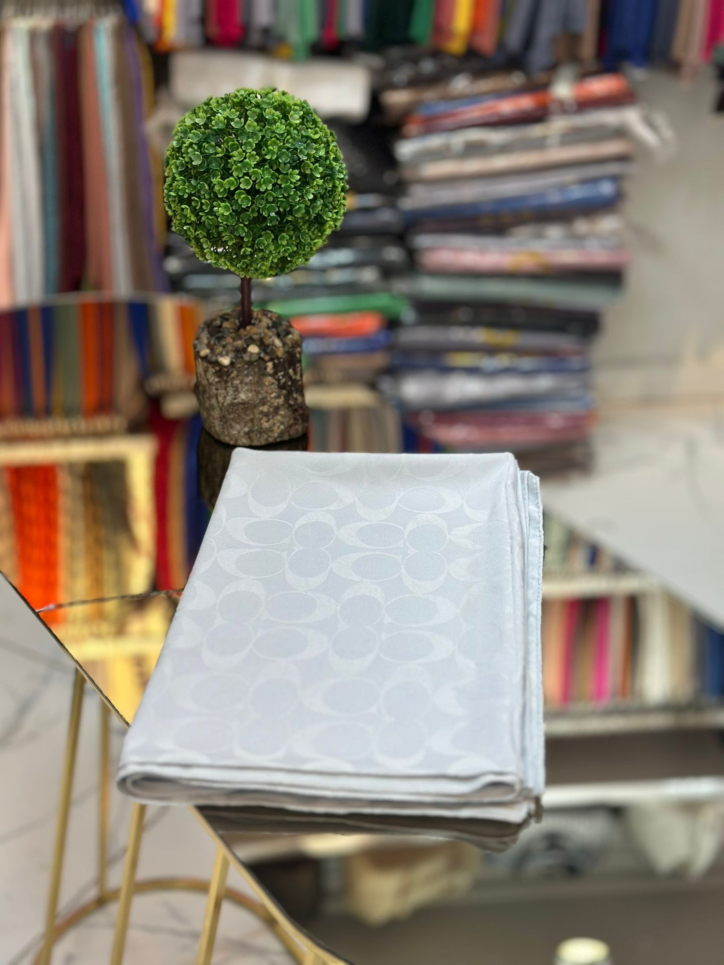 Gri taş CC jakar şal